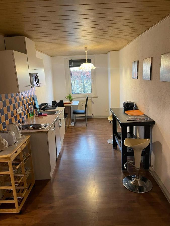 Kleine Wohnung Fuer Monteure Und Dienstreisen 茨维考 外观 照片